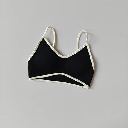2PCS Yoga Suit Seamless with Chest Pad Tight Sports Bras and High Waist Shorts Outside Wear Running Exercise Fitness Yoga Set
