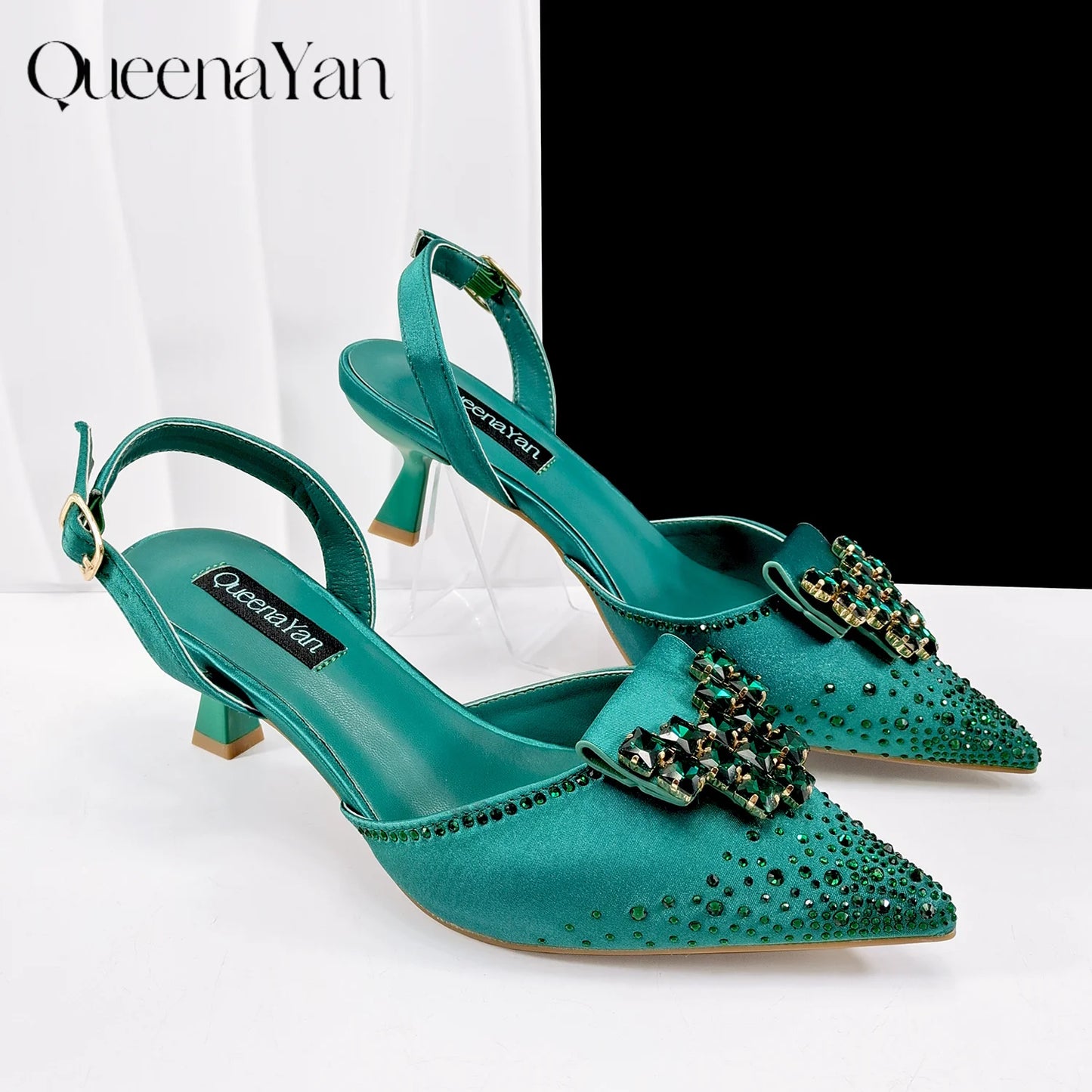 Elegant Green Handbag Medium Heel Shoe Set with Exquisite Handmade Metal Decoration Accents for Wedding & Parties