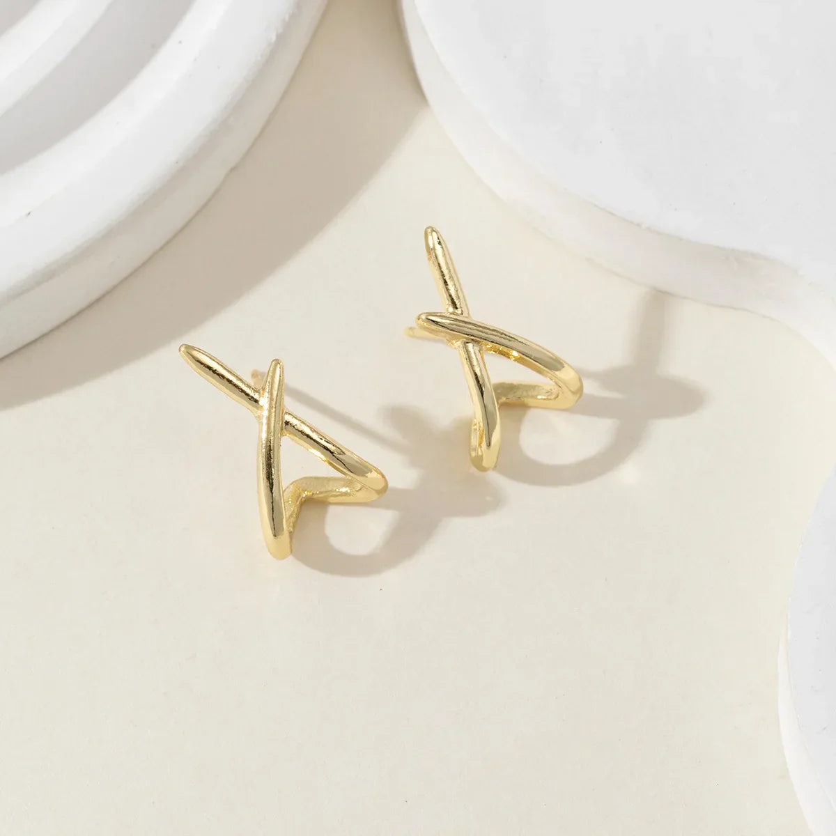 Trendy Gold Color Cross Stud Earrings for Women Dainty Simple Minimalist Earring Fashion Jewelry Party Gifts Wholesale