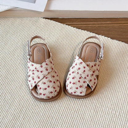 Girls Princess Floral Sandals New Summer Cross Strap Children Beach Shoes Non-Slip Breathable Kids Flat Sandals School Perform