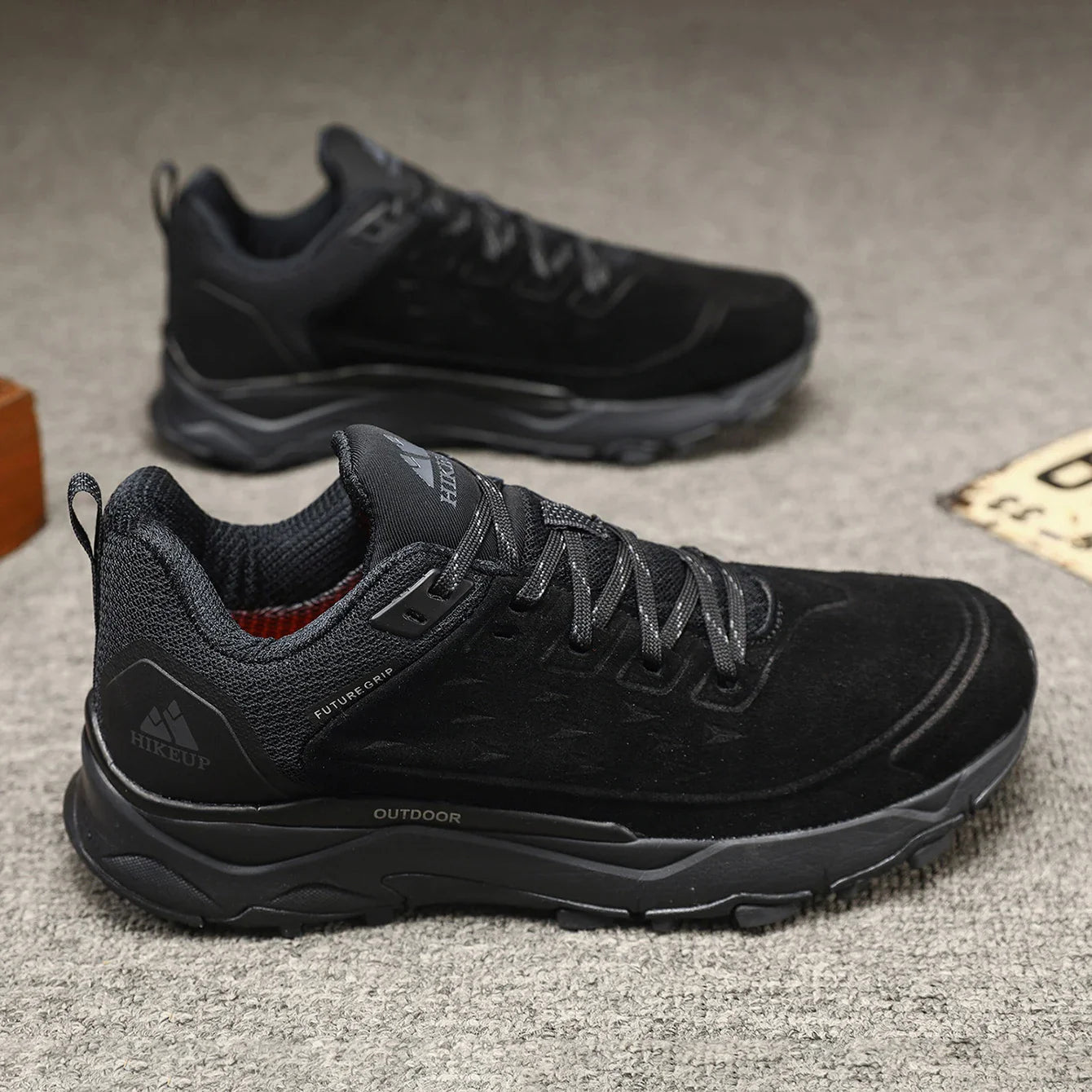 Latest Men's Hiking Shoes Wear-resistant Non-slip Outdoor Sneaker Rock Climbing Trekking Hunting Men Sports Suede Leather