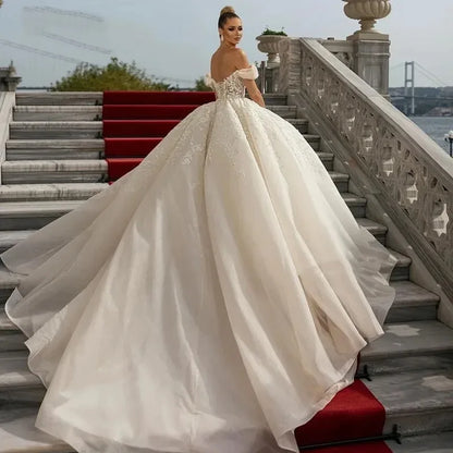 Customized Luxury Off Shoulder Wedding Dresses for Women Chic Court Train Bridal Gown Princess Plus Size Vestido De Novia