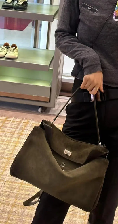 Suede Leather Tote Bag for Women Large Capacity Cowhide Shoulder Bag Designer Lock Satchel Chic Soft Nubuck Crossbody Purse