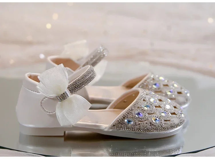 Girls Sandals Shiny Crystal Ins Trendy 2025 Summer New Kids Princess Shoes Mesh Lace Bows Girls Dance Shoes Elegant Hollowed-out