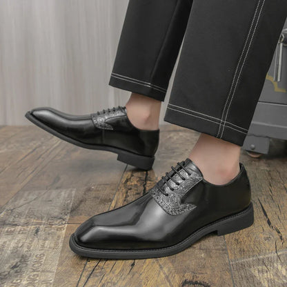 Fashion Designer New Men's Pointed Lace Up Oxford Shoes Male Wedding Dress Homecoming Formal Wedding Footwear