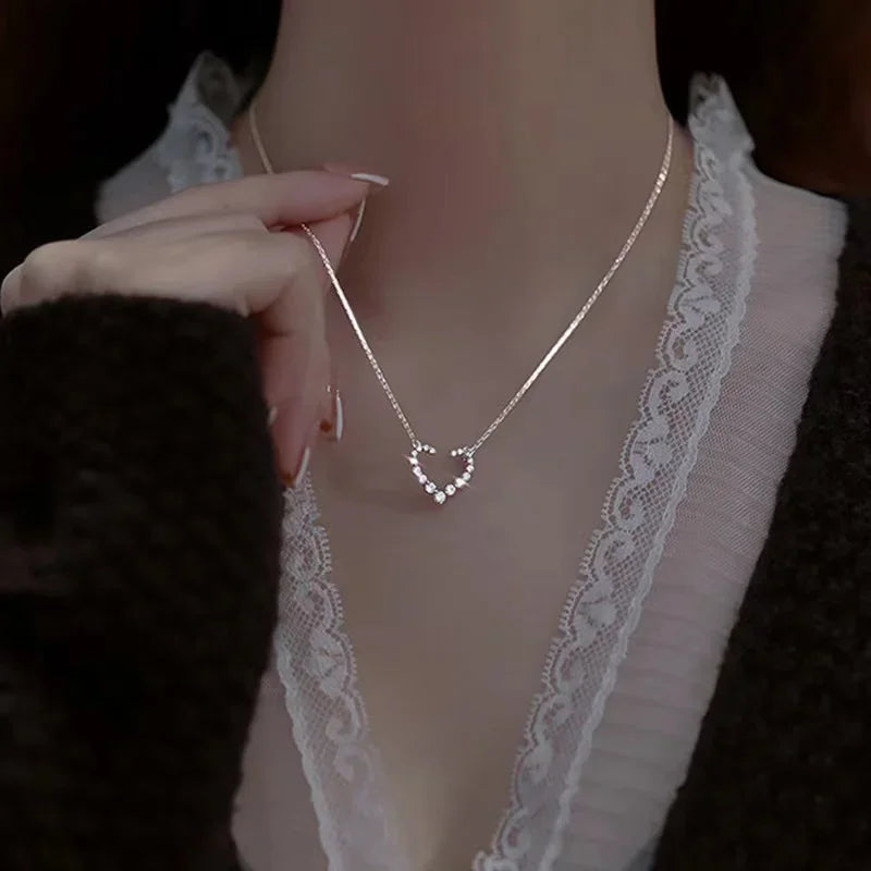 Vintage Irregular Punk Metal Bean Pendant Necklace for Women Adjustable Black Leather Rope Long Clavicle Chain Charm Jewerly