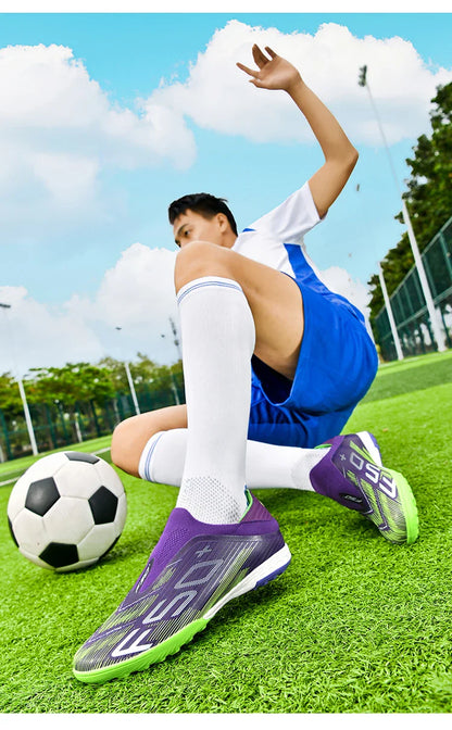 New Men Soccer Shoes Cleats Grass Futsal Comfortable Turf Football Boots Sports Ultralight FG/TF Non Slip Indoor Adult Sneakers