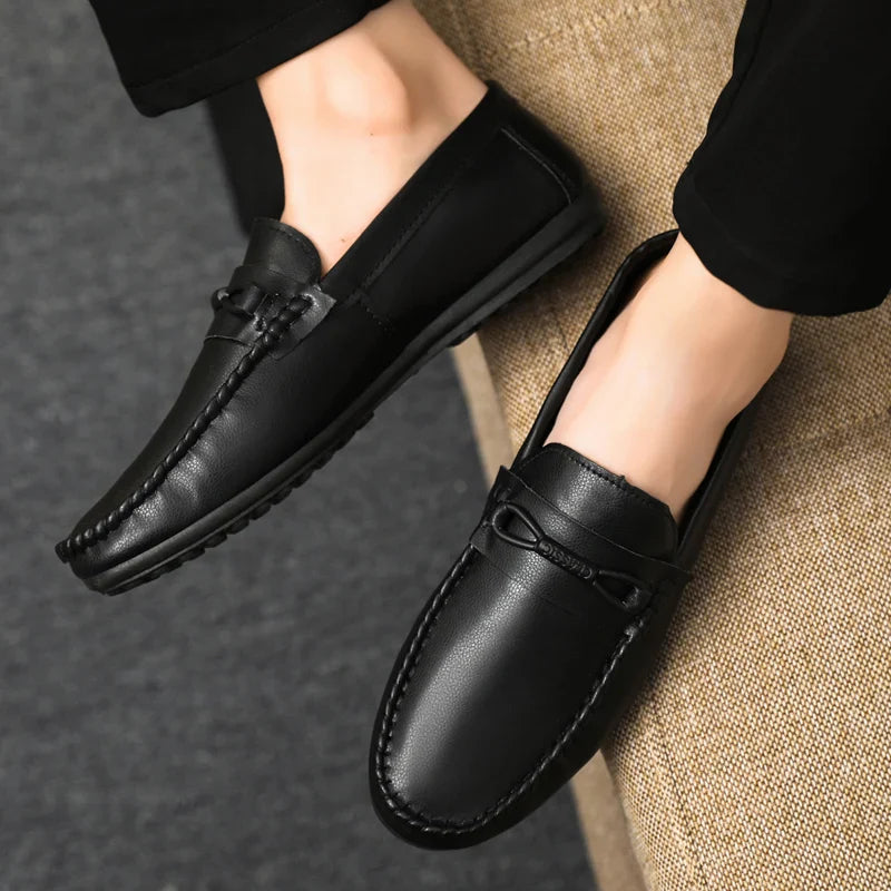 Mocassins Minimalistas Masculinos Sapatos Casuais de Couro Confortáveis Para Homens Sapatos de Condução Antiderrapantes Sapatos de Escritório Slip-on Tamanho Grande 46