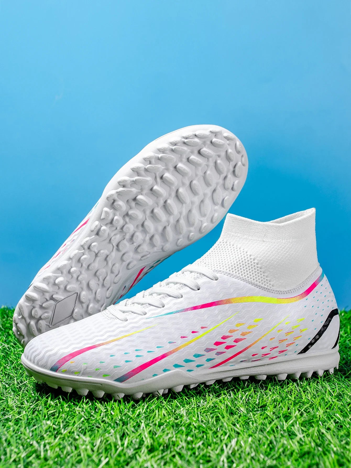Wear Resistant TF Turf Soccer Boots PU Elastic Fabric Upper Rubber Stable Grip Sole Youth Boys Girls Football Shoes