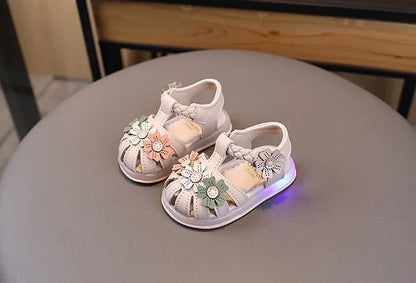 Girls Summer Fashion Light Hollow Breathable Sandals Toe Anti Kick Children Princess Shoes Toddler Toe Flower Toddler Shoes