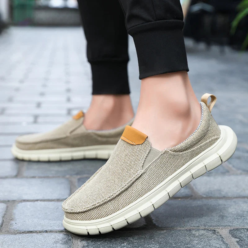 Sapatilhas casuais masculinas de lona estilo britânico, para uso externo, mocassins, moda slip-on, sapatilhas macias e simples, confortáveis, feitas à mão, sapatos de barco para dirigir, sapatos de grife
