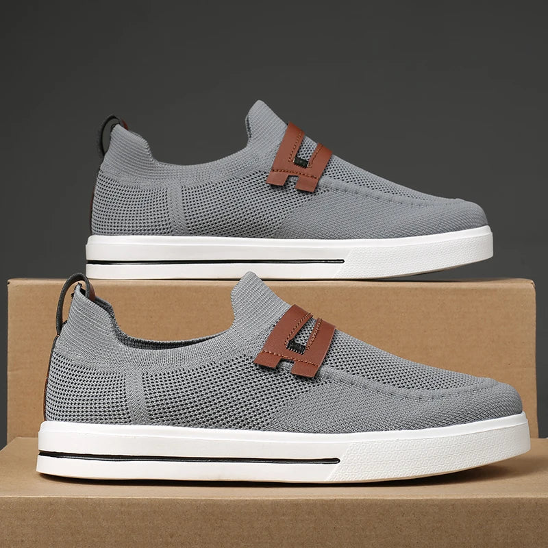 New Fashion Men Casual Shoes Lightweight Breathable Outdoor Walking Sports Shoes Driving Shoes Men Flat Canvas Shoes Large Size