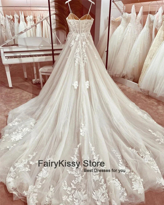 Sexy Spaghetti Straps Nude Mesh See Through Exposed Boning Wedding Dresses Backless Princess Lace Bridal Dress
