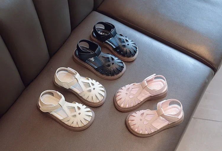 Children's Soft-soled Shoes Summer T-Strap Closed Toe Little Girls Princess Fashion Anti-Slip Korean Style Boys Beach Sandals
