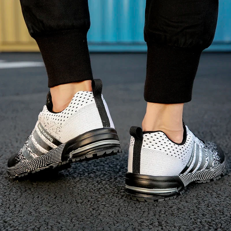 Men's and women's flying mesh surface spring summer breathable casual sports shoes flat vulcanized couple running big size48