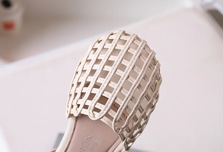 2026 Novel Roman Sandals for Little Girls Side Butterfly-knot Princess Weave Sandals Soft Breathable Hollow Shoes Child Girl