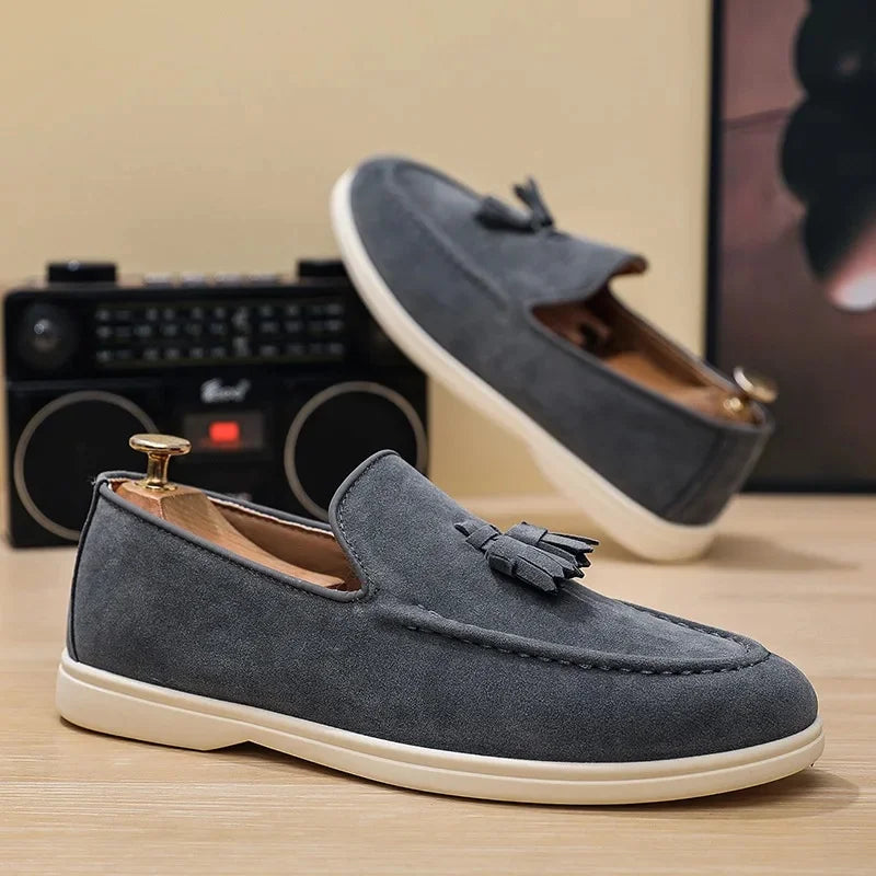 Unisex Lightweight Flat Bottom Tassel Casual Shoes Fashionable Versatile Large Size Men's Shoes Business Casual Slip-On Loafers