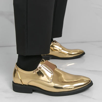 Fashion New Mens Charm Gold Patent Leather Business Office Shoes Designer Brand Loafers Formal Wedding Dress Homecoming Footwear
