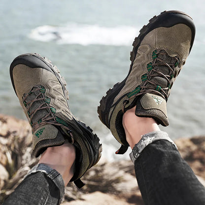 High Quality Leather Hiking Shoes Durable Outdoor Sport Men Trekking Leather Shoes Lace-Up Climbing Hunting Sneakers