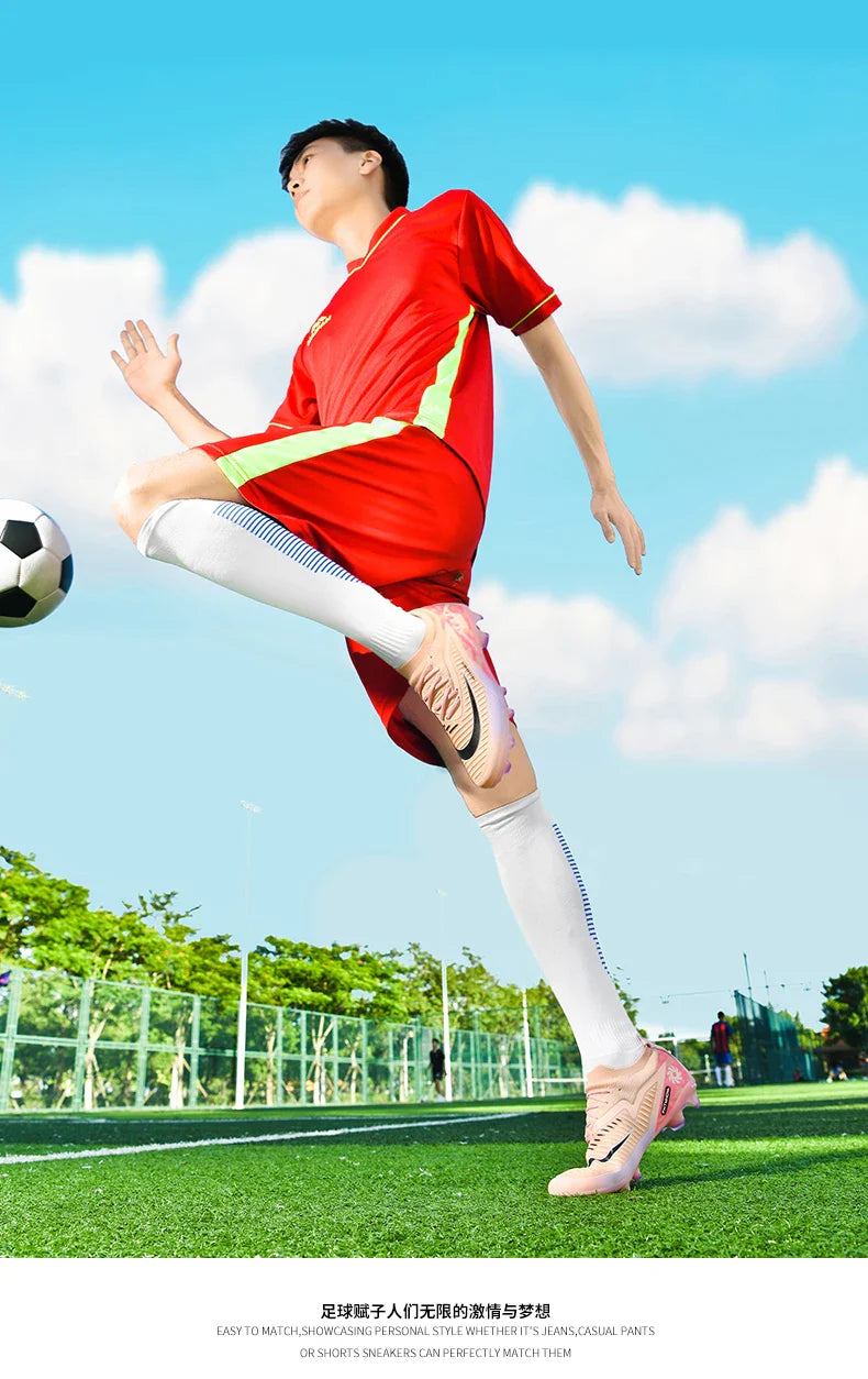 New Men Football Boots Breathable Unisex Ultralight Wholesale Professional Indoor Training Soccer Shoes Futsal Drop Shipping