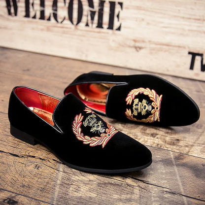 Dressing Shoes For Men Coiffeur Italian Shoes Men Loafers Embroidery Fashion Formal Shoes Men Classic Sepatu Slip On Pria Buty