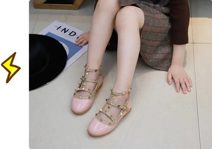 Girls Shoes Spring Children Shoes Girl Rivets Princess Autumn Toddler Girls Kids Flat Shoes T-Tied Style Girls Summer Sandals