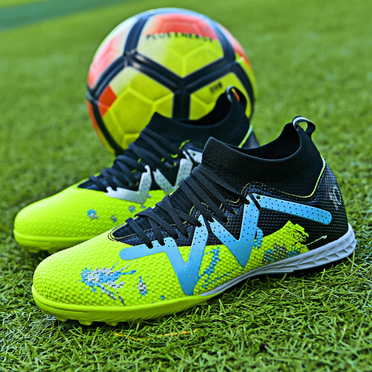 Kid Friendly TF Turf Soccer Boots Soft PU Fabric Rubber Non-slip Sole Abrasion Resistant For Campus Sports Activities