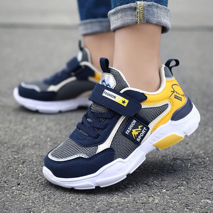 Kids Mesh Running Shoes Fashion Youngsters Teens Casual Walking Students Sneakers Breathable Soft Children Outdoor Sports Tennis