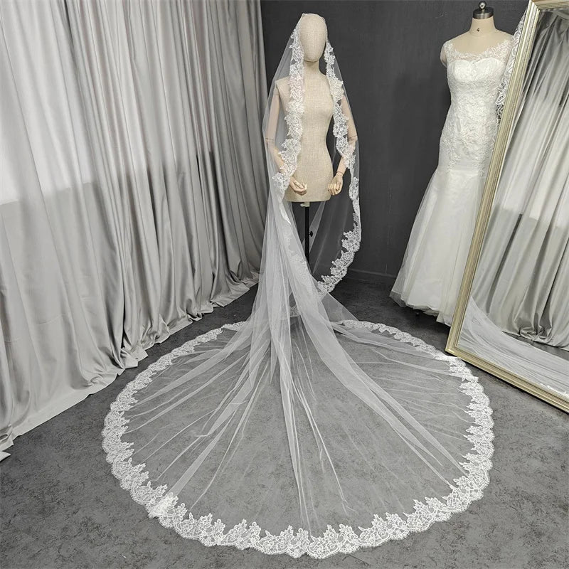 Customized Eyelash Lace Mantilla Veil, 3m*3m Long Bridal Veil with Chantilly Eyelash Lace, Ivory Wedding Veil with Hidden Comb