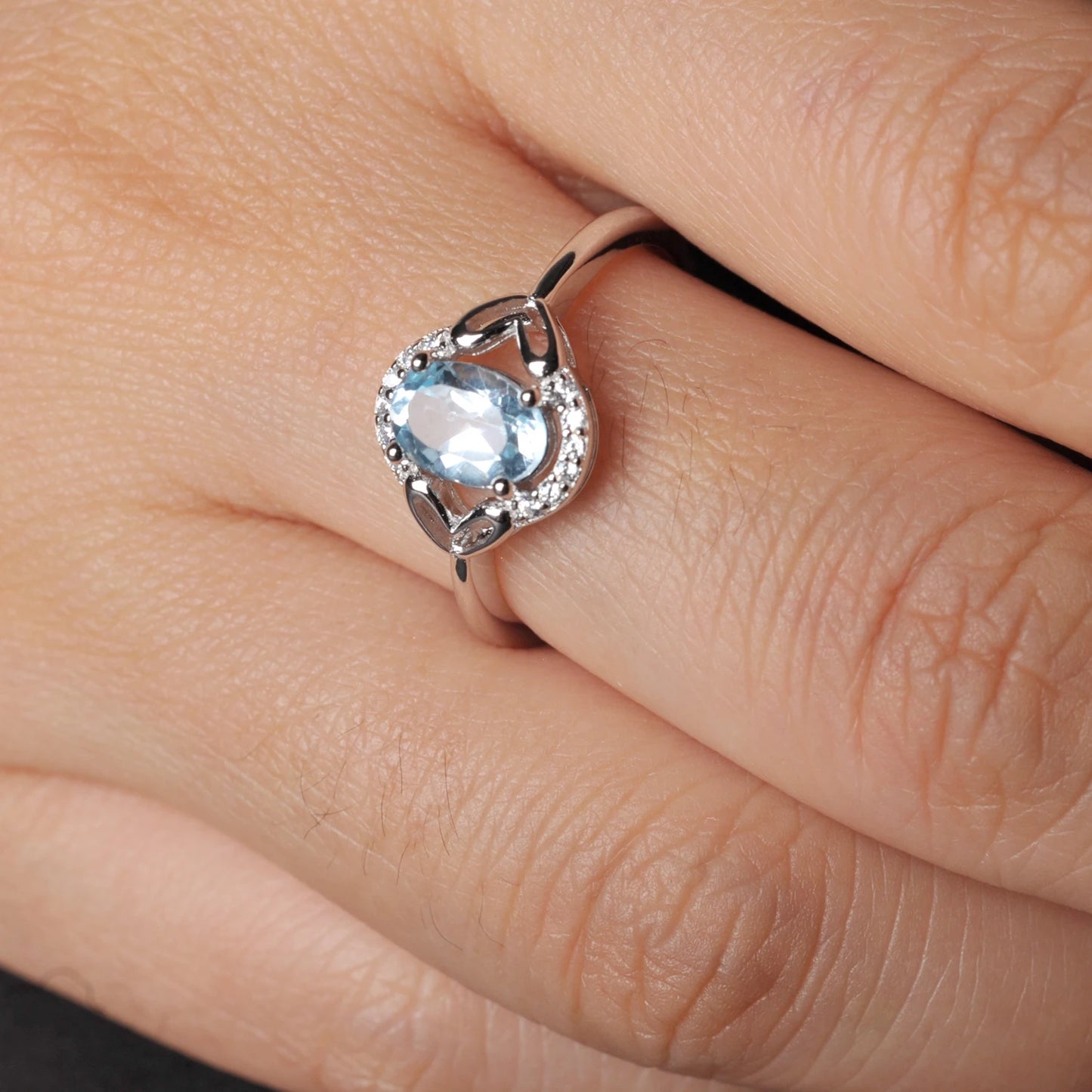 Oval Genuine Natural Sky Blue Topaz 925 Sterling Silver Rings for Women Fashion Gemstone Engagement Ring Band