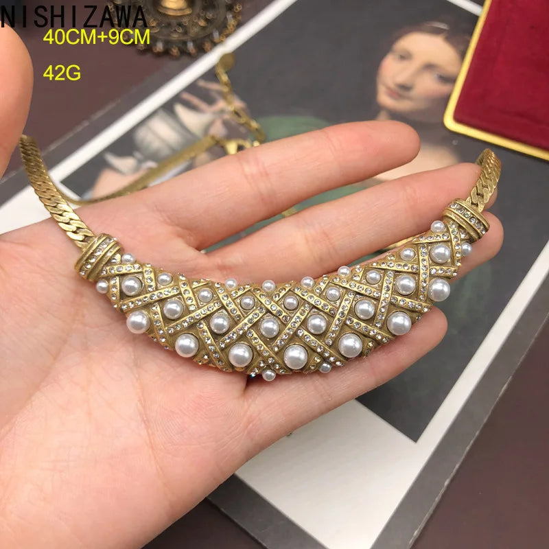 Pearls Stud Earrings for Women Inlaid Rhinestones Palace Style Elegant Jewelry Geometric Hyperbole Aretes De Mujer
