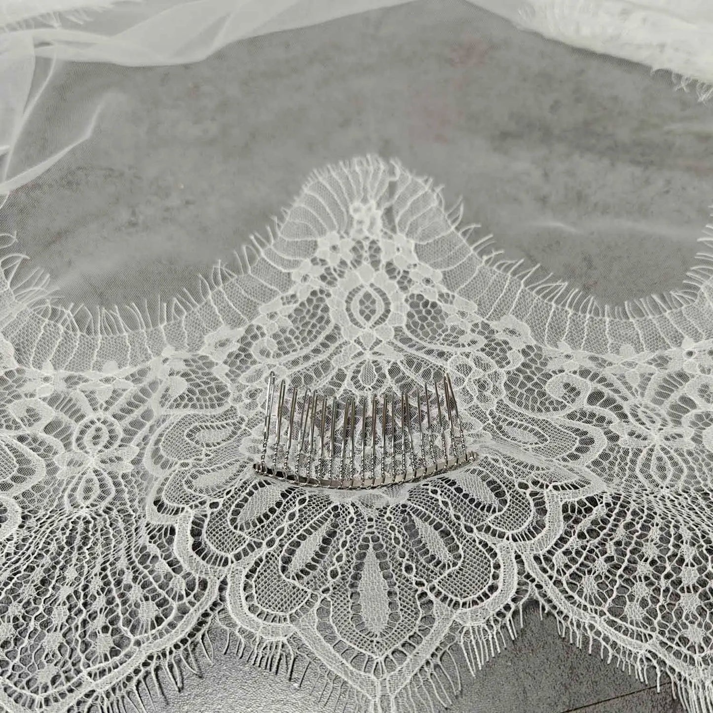 Customized Mantilla Veil with Wide Eyelash Lace, Ivory Chantilly Lace Wedding Veil with Hidden Comb, 2.5m/3m/3.5m/4m Long Veil