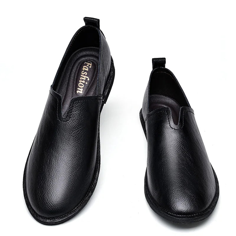 Mocassins Casuais Retrô Masculinos de Sola Macia Confortáveis e Antiderrapantes Feitos à Mão para Sapatos de Negócios Casuais 38-47