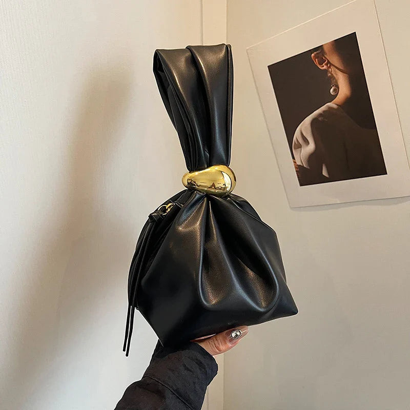 Mini Bolsas de Ombro de Couro PU com Design em Forma de Bolinho, para Mulheres, Modernas, com Nó, Retrô, de Pulso, Bolsas de Mão e Carteiras