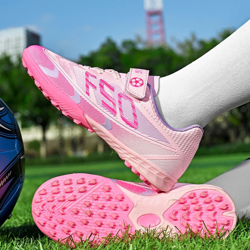 New Kid Football Boots Professional Match Match Boys Soccer Shoes Sports Shoes Non-Slip Sneakers Outdoor Comfortable Unisex