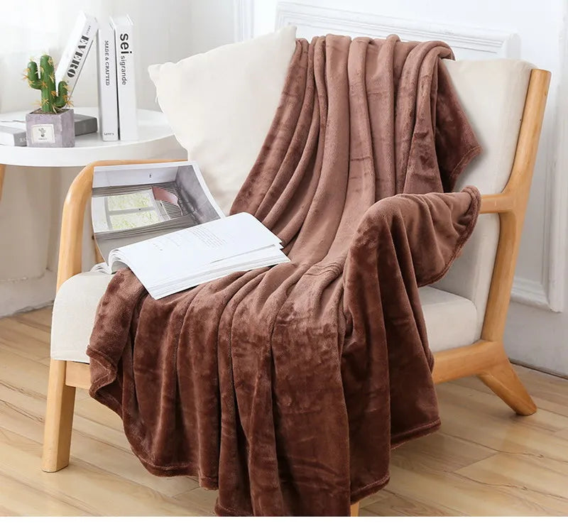 Fluffy Coral Velvet Blanket Flannel Plush Comfortable Thickened and Warm Soft Sofa Throw Blanket for Air-Conditioned Room Luxury