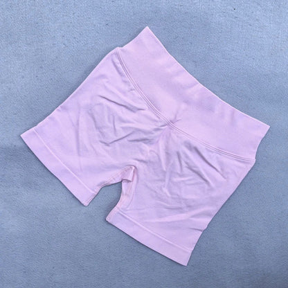 New Seamless Yoga Set Women 2Pcs Padded Halter Tank Top Scrunch Butt Lifting Gym Shorts Set Summer Sportswear Workout Clothes