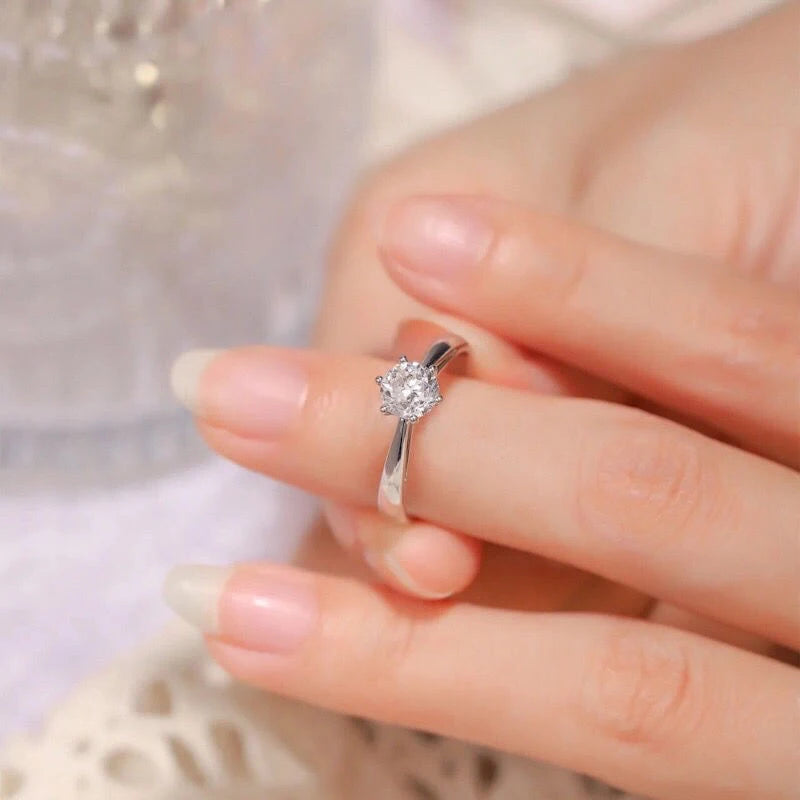 0.3ct 4mm Moissanite Diamond Ring for Women S925 Sterling Silver with Gold Plated Eternity Band Wedding Party Jewelry