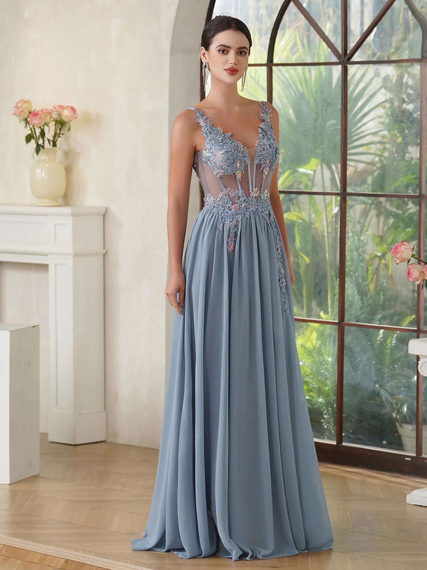 Dusty Blue Soft Shiny Tulle Long Evening Dresses Elegant Appliques Lace Open Back Sexy Prom Formal Party Maxi Gowns