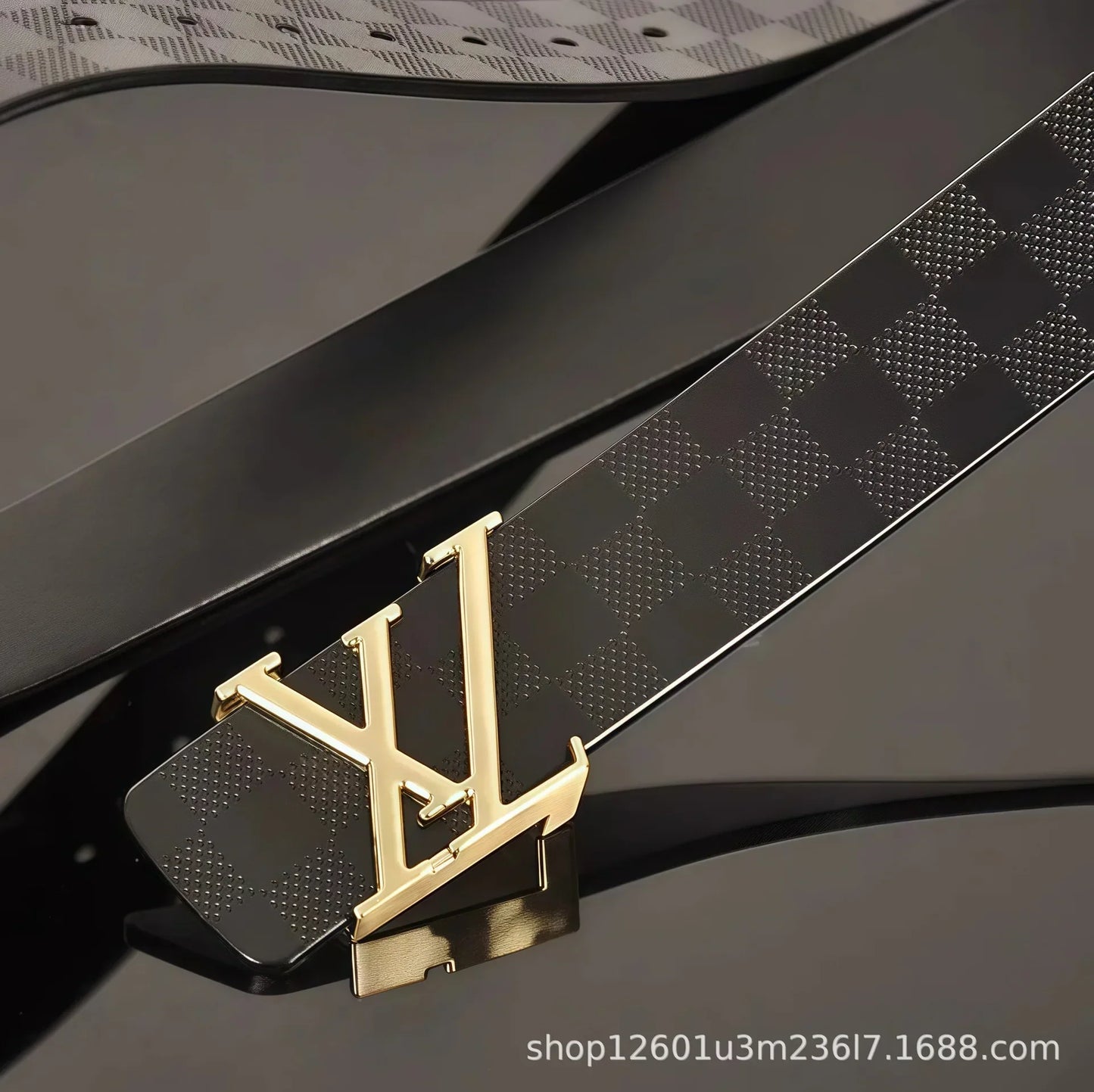 Light Luxury Mens Leather Belt Smooth Buckle Genuine Cowhide Perforated Pattern Fashion Trendy High End Versatile