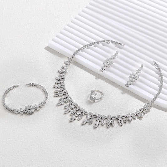 2023 New 4-piece Bride Wedding Jewelry Set Women's Necklace Set Jewelry Elegant Women's Necklace Oxidized Jewelry
