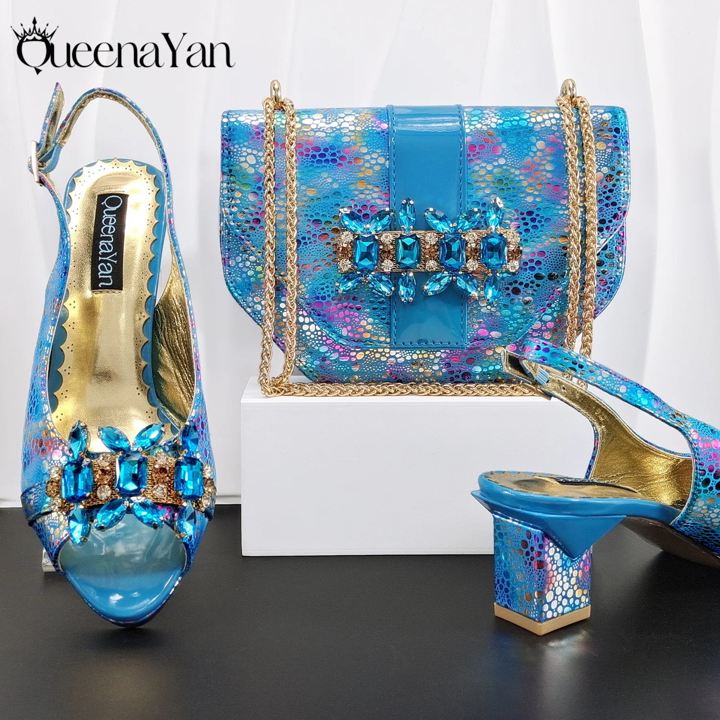 Nigerian Style Rhinestone Embellished Three-Dimensional Bag And Good Material Peep Toe Pumps Elegant Clutch Bag Women Shoes
