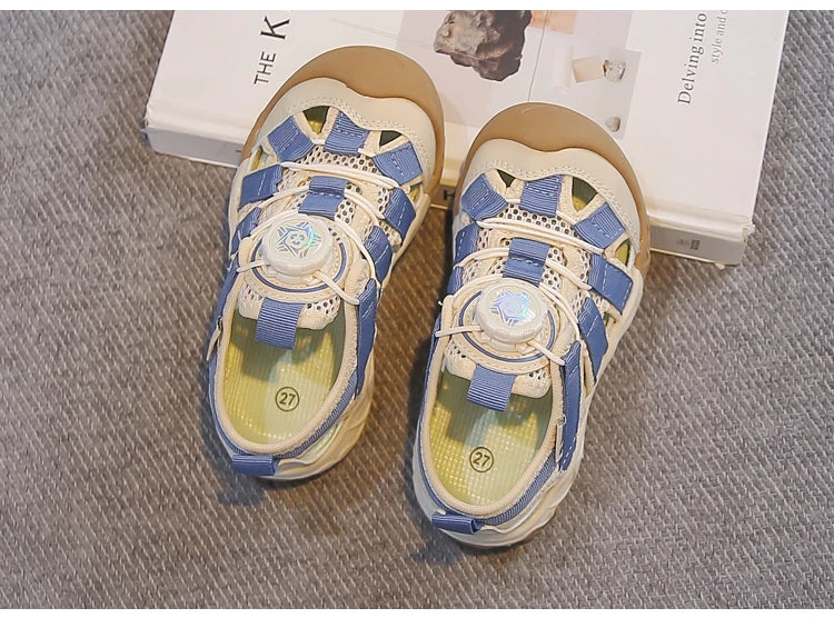 Kids' Rotating Button Closed-Toe Sandals, Breathable Mesh Shoes, Non-Slip Boy Girls Barefoot Shoes Summer Casual Sports Sandals