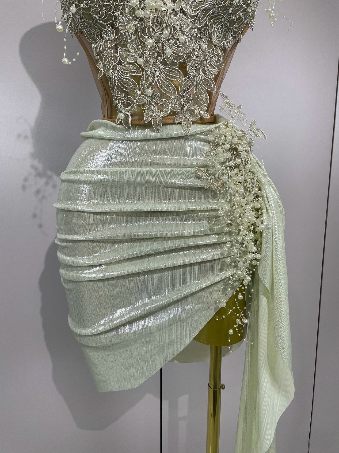 Luxury Shining Pearls Sexy Asymmetrical Skirt 2 PCS Set 2025 Women Evening Birthday Party Stage Dancer Performance Costume