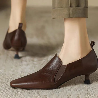 French Retro Temperament Low-heeled Shoes Women's Spring New Leather Pointed High Heels Small Leather Shoes Large Size 43