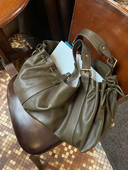 2025 Sac à main à bandoulière Simple pour femmes, sac Boston élégant et polyvalent, sac de travail intérieur en Polyester doux