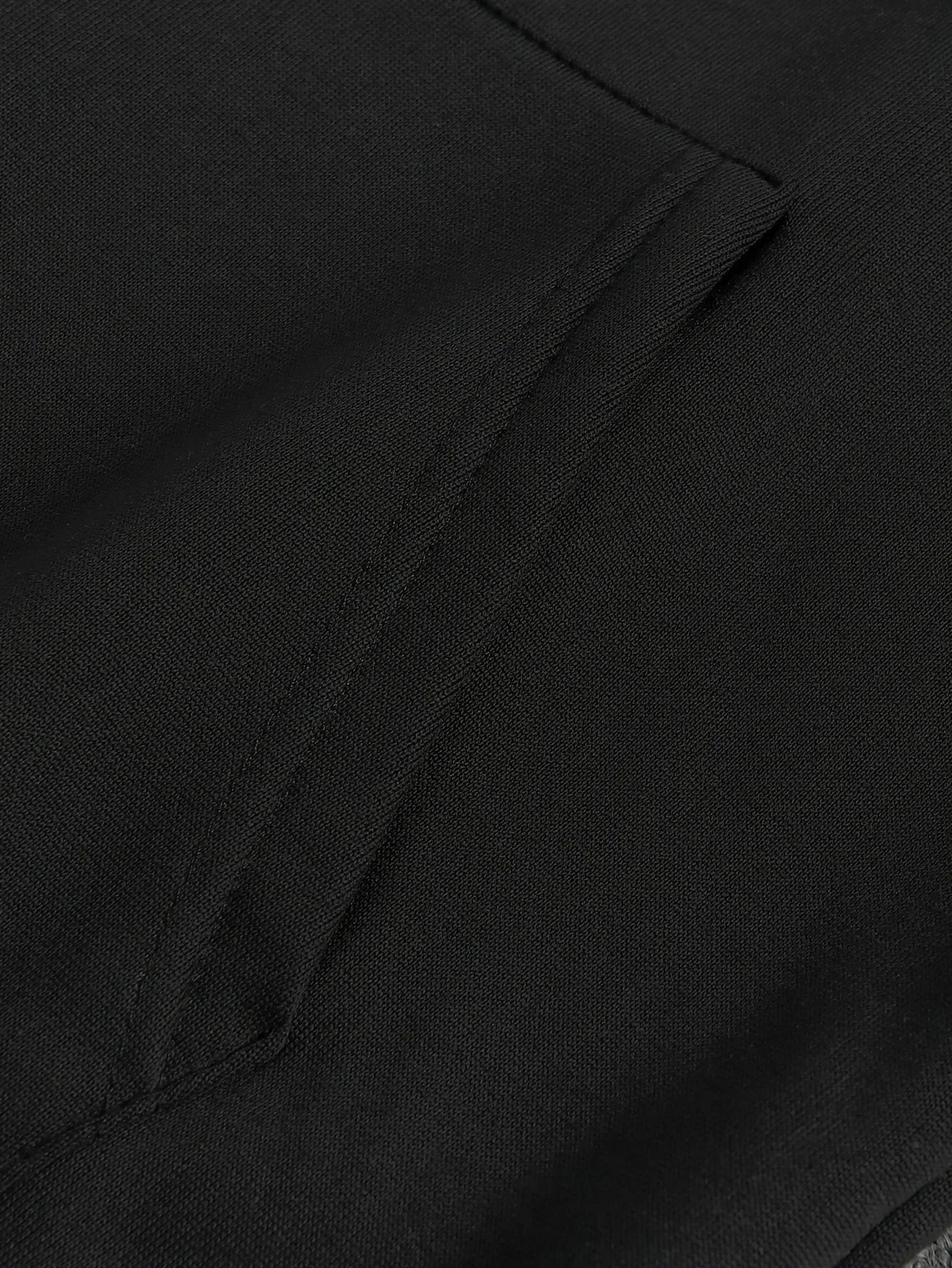 Moletom Masculino Preto com Estampa Vermelha Deadpool Padrão de Super-herói Pulôver Marvel 100% Algodão Estilo Casual de Rua com Bolso Frontal