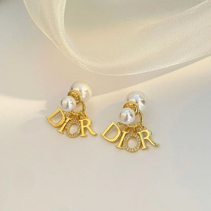Retro Luxury Tassel Letter Pearl Earrings Women's Fashion Versatile Elegant High-End Feelings Front And Back Stud Earrings