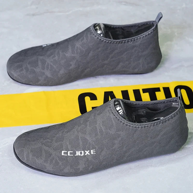 Men's Shoes Breathable Thin Bottom Light Driving Loafers Casual Socks Shoes Men Slippers Comfortable Walking Mens Shoes