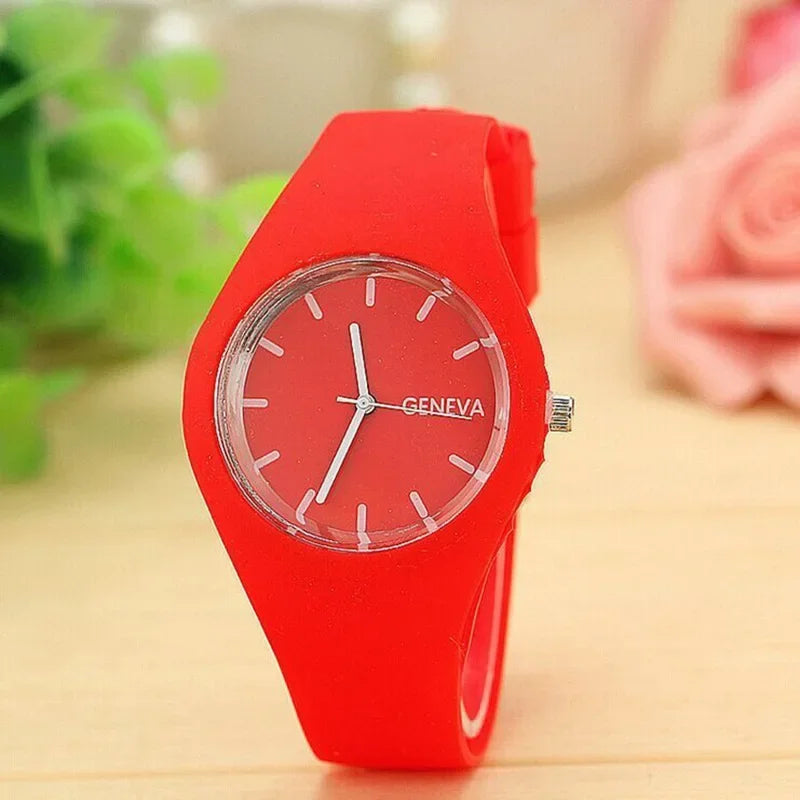 Women's Watches Famous Brand Quartz Watch Women Fashion Casual Sports Silicone Wristwatch Hot Kobiet Zegarka